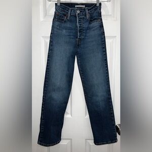 SOLD.  Levi's Ribcage Straight Ankle Jeans